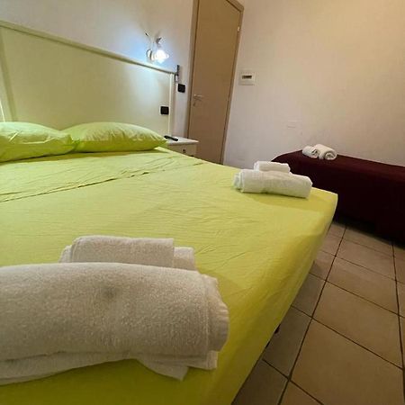 Oz House Bed & Breakfast Scalea Luaran gambar