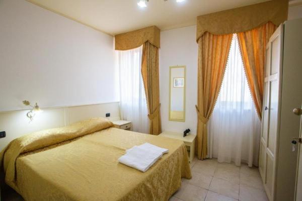 Oz House Bed & Breakfast Scalea Luaran gambar